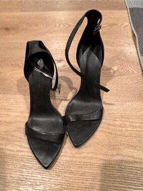 Zara Black Pointed-Toe Ankle-Strap Heels